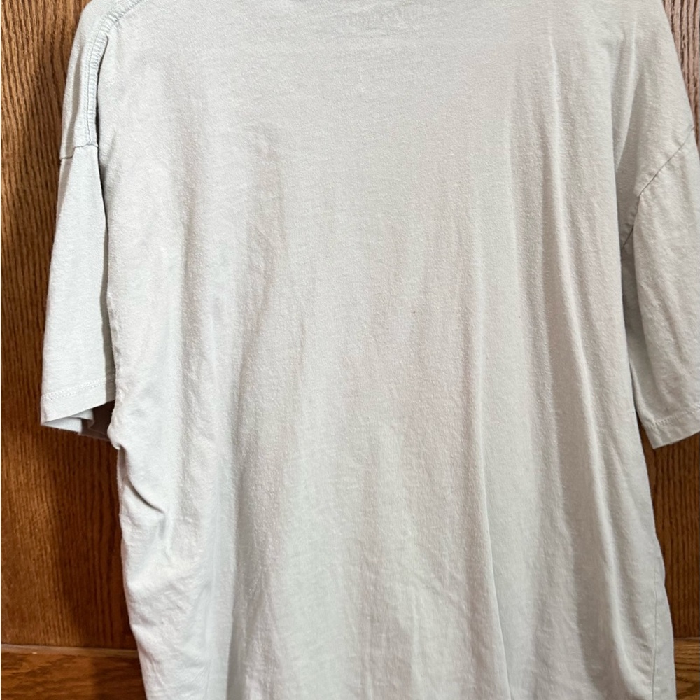 Ariana Grande Light Gray Short Sleeve Tee
